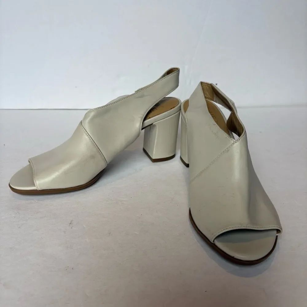 Naturalizer Elegant Cream Women's Slingback Heeled Sandals Size 7M Look new!